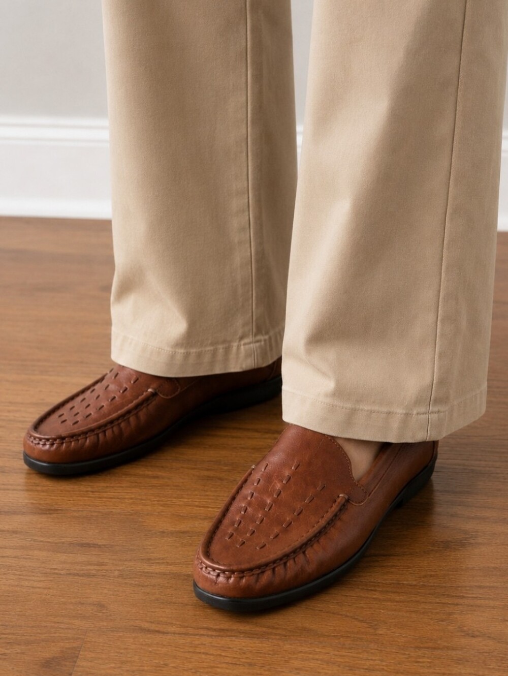 SAS Weave Slip On Loafer Chestnut Tripad Comfort Brand New Size 8N